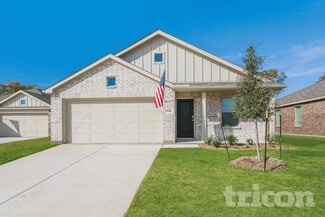 1720 Clairborne Ct, Oak Point, TX 75068