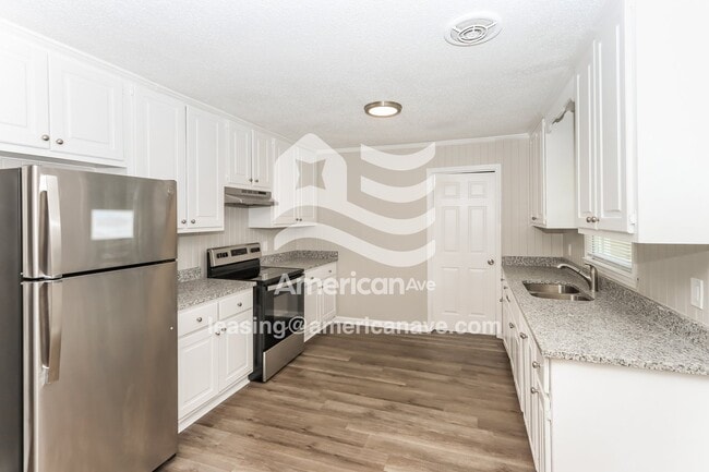 110 Colbert Blvd, Warner Robins, GA 31088 - photo 4