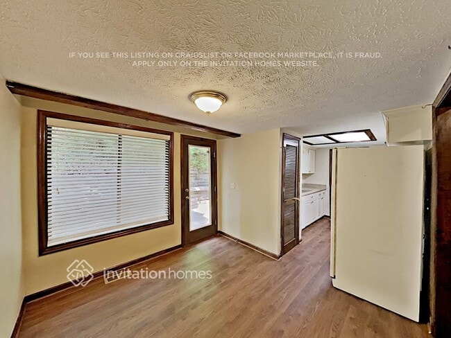 1050 Rockcrest Dr, Marietta, GA 30062 - photo 7