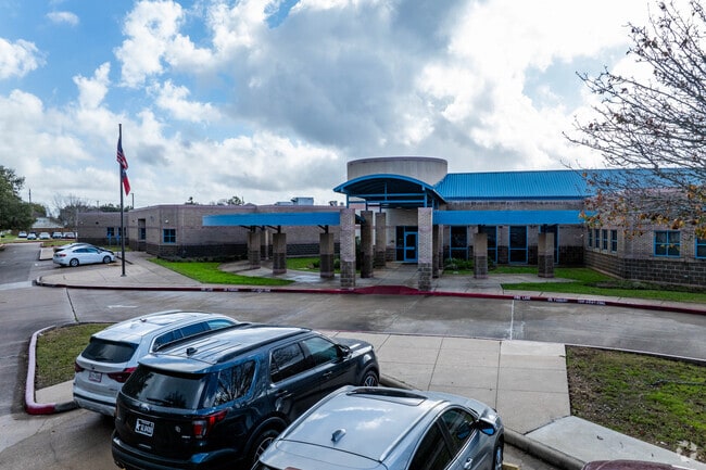 Burton Elementary earns a B- rating from niche.com.