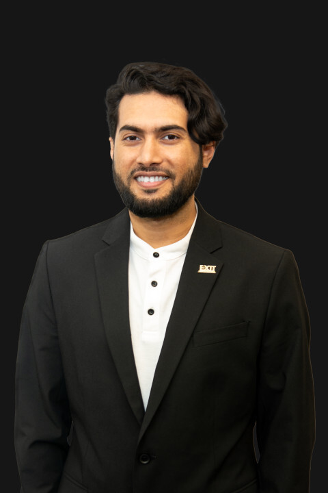 Agent Photo