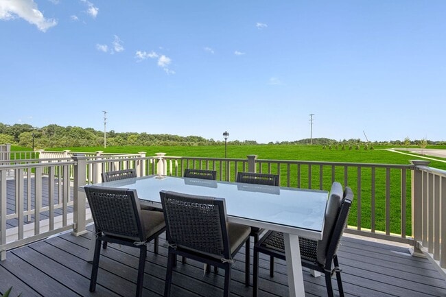Quartz District - Condos, The Hugo Plan unit 38181539, Woodbridge, VA 22193 - photo 5