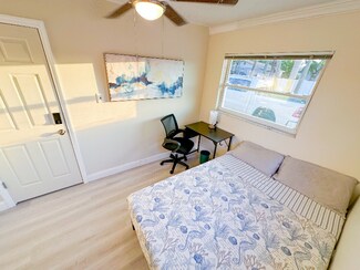 2370 Leon Ave Unit 2370, Sarasota, FL 34234