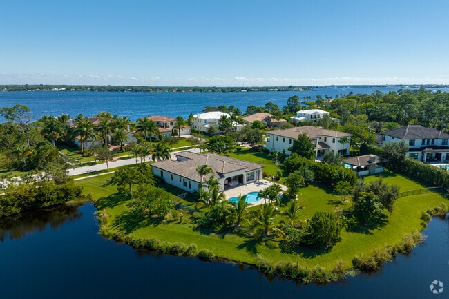 An example of Spanish revival style homes in Harbour Ridge.