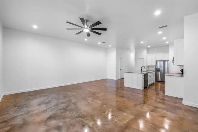 1540 W Long St, Stephenville, TX 76401 - photo 3