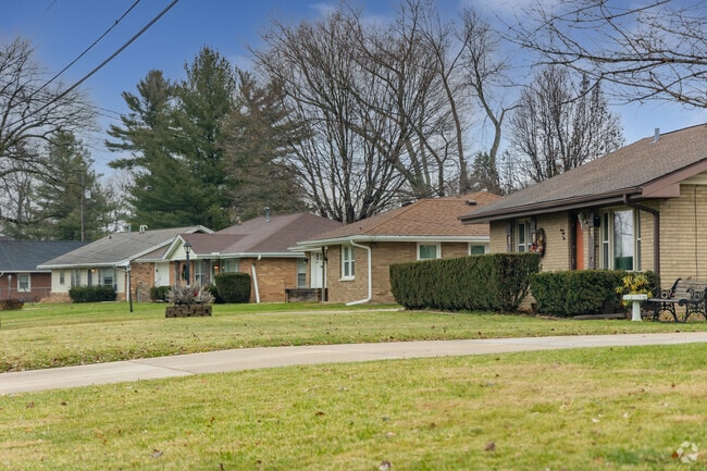 Many of the homes have a red brick exterior in West Peoria.