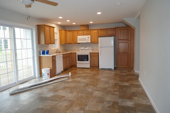 39 Rudd Farm Dr unit 8, Barre, VT 05641 - photo 5