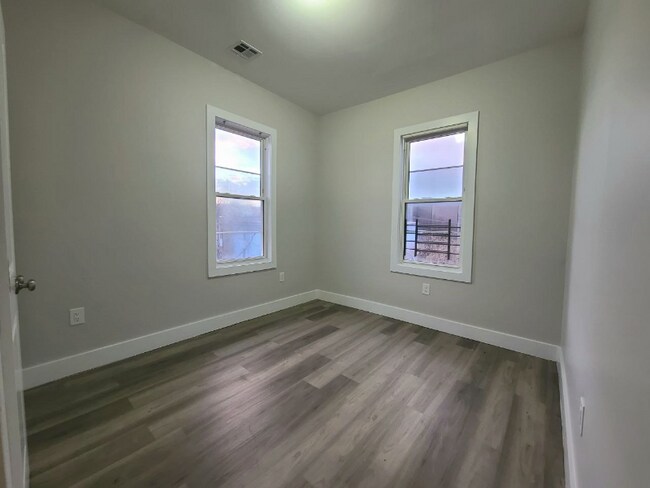 179 S 7th St unit 3, Newark, NJ 07103 - photo 7