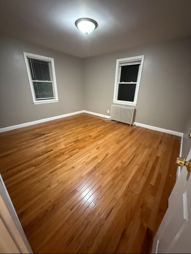 24 Paragon Ln, Stamford, CT 06905 - photo 4