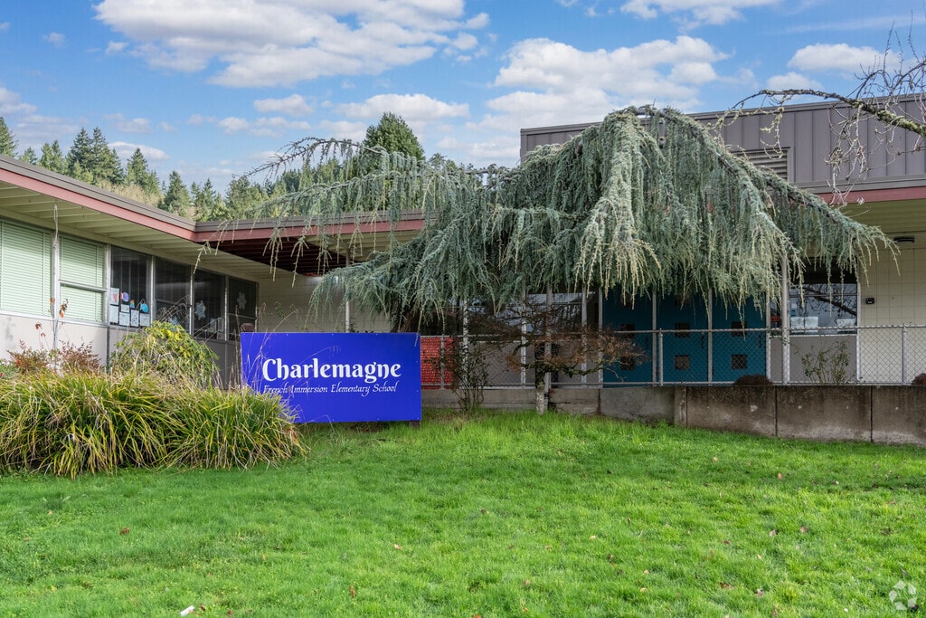 Charlemagne French Immersion Elementary School serves grades K-5 in Eugene, Oregon.