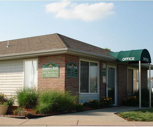 Country Walk Apartments + Townhomes, Mulvane, KS 67110 - photo 7