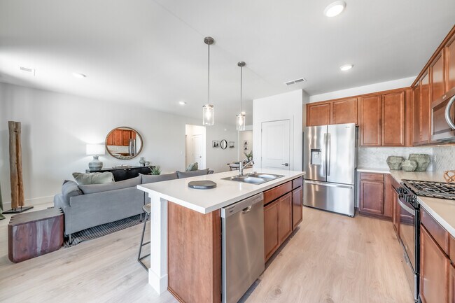 735 Sun Mesa Dr unit 36475952, Sun Valley, NV 89433 - photo 6