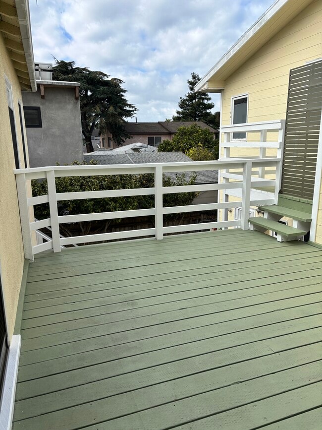 private deck