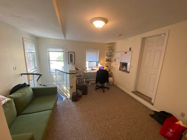 295 Beacon St, Somerville, MA 02143 - photo 5