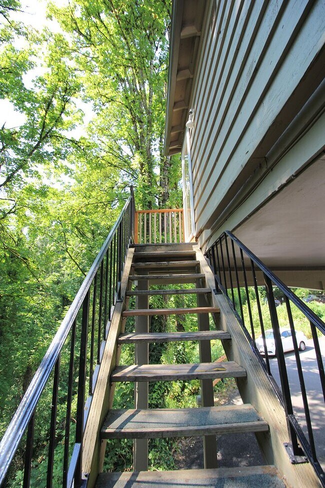 3736 SW 10th Ave unit 1, Portland, OR 97239 - photo 3