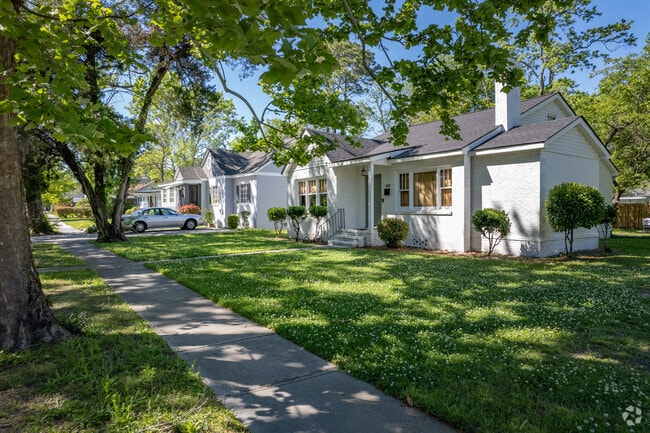 Homes in Live Oak are situated on lush green lawns. ‎ ‎