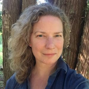 Suzana Roach