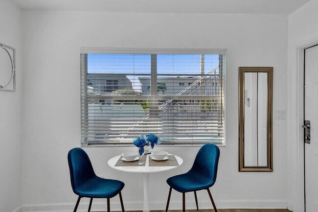 335 Desoto St unit ID1312665P, Hollywood, FL 33019 - photo 5