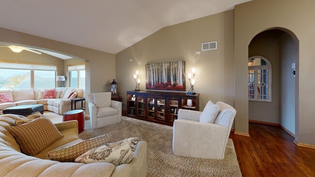 14958 Summit Cir NW, Prior Lake, MN 55372 - photo 2