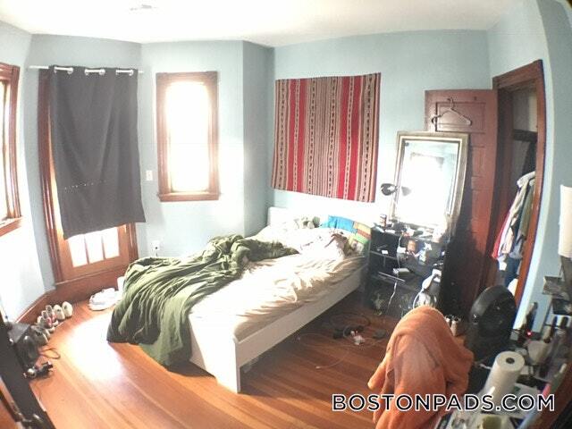 18 Taft St unit 2, Dorchester, MA 02125 - photo 2
