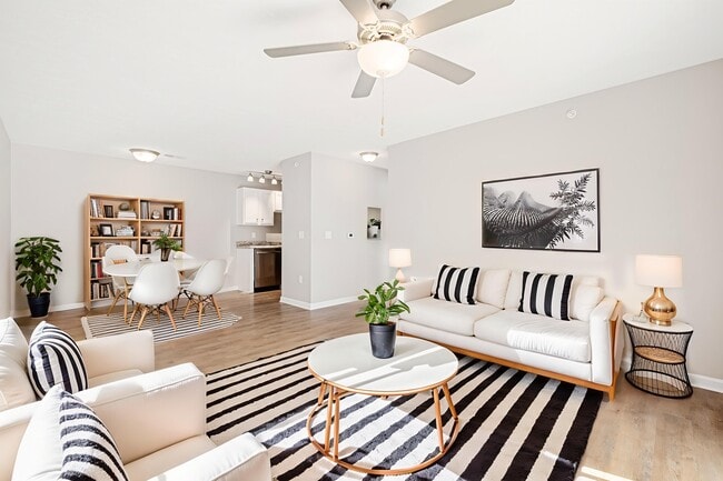 Silver Creek Commons East & West, New Albany, IN 47150 - photo 6