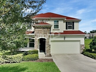 220 Crestrun Loop, Leesburg, FL 34748