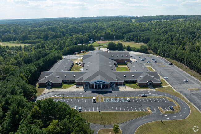 Hayden High School has a great environment for teens.