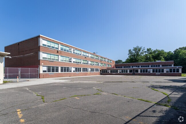 View of Stephen Decatur Elementary School from the back in the Parkwood neighborhood.
