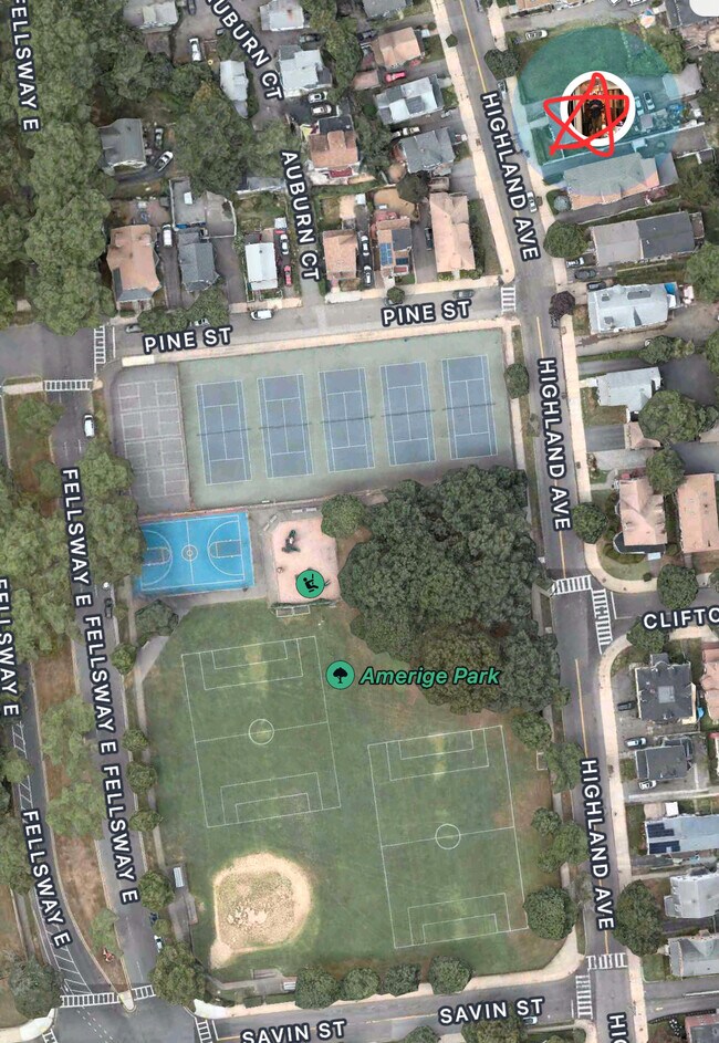 583 Highland Ave unit 1b1b w shared kitch, Malden, MA 02148 - photo 3