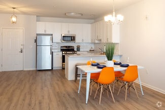 29 Washington Ave, Carteret, NJ 07008