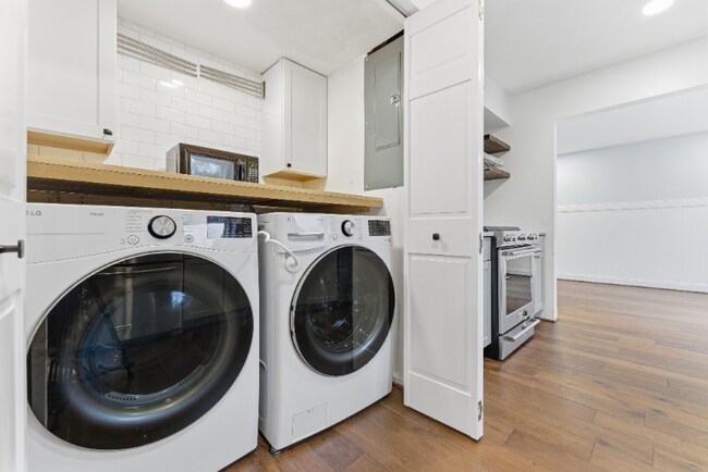 210 73rd St, Virginia Beach, VA 23451 - photo 5