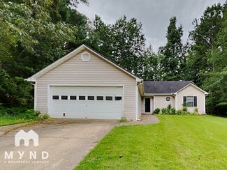 135 Mountain Ct, Covington, GA 30016