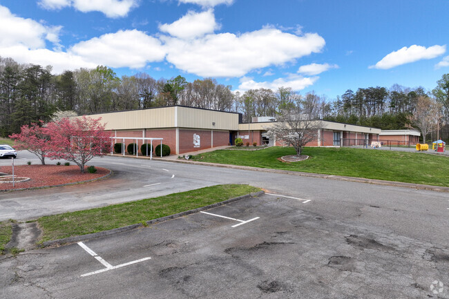 Germanton Elementary School received a diversity grade of B- from Niche.