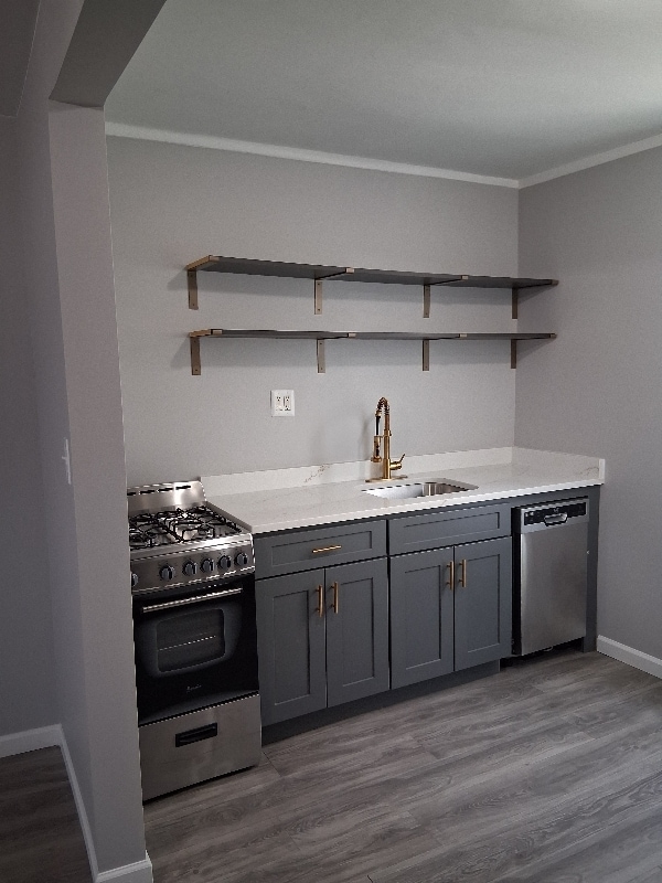 7406 Oakland Ave Unit . 2, Detroit, MI 48211