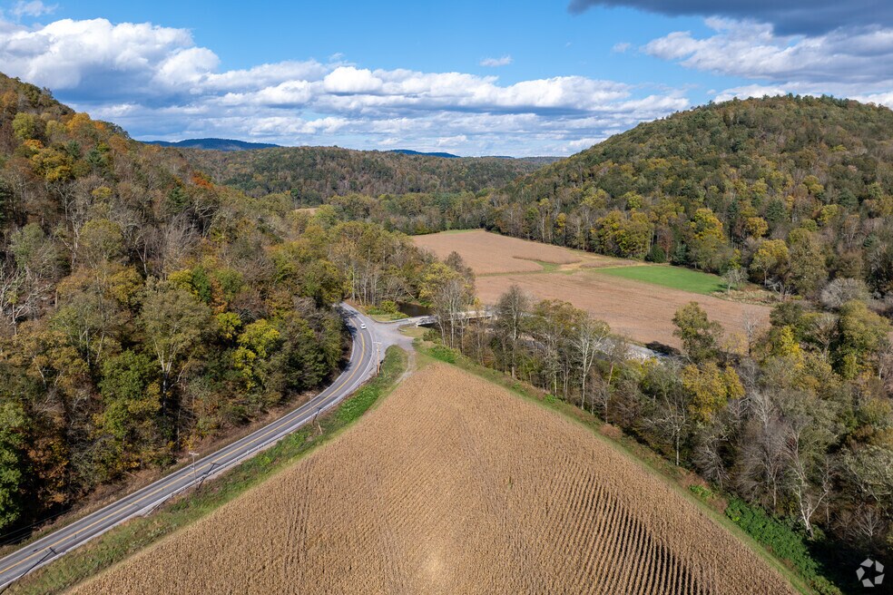 NH_Jordan_558490_021025_Round_EHM_V1