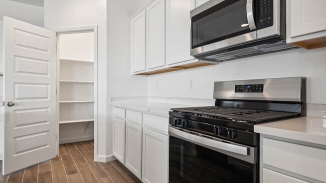 2769 Shanley Ave unit 36202129, Apache Junction, AZ 85120 - photo 3