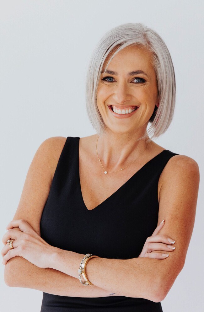 Jennifer Jones Campbell