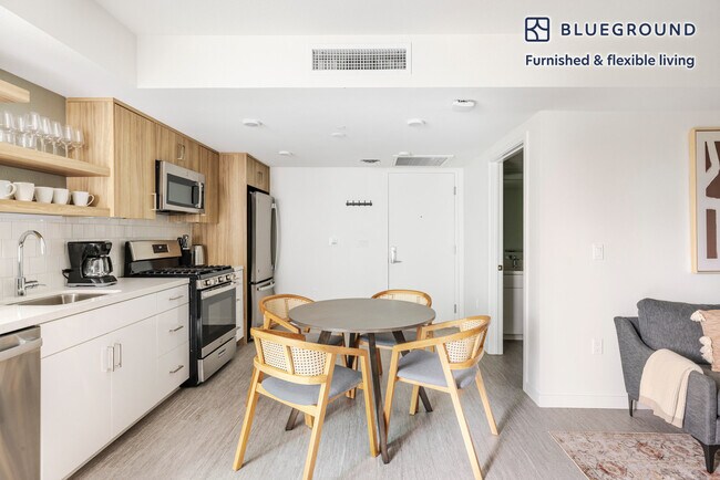 2150 Kittredge St unit FL4-ID1955, Berkeley, CA 94720 - photo 7