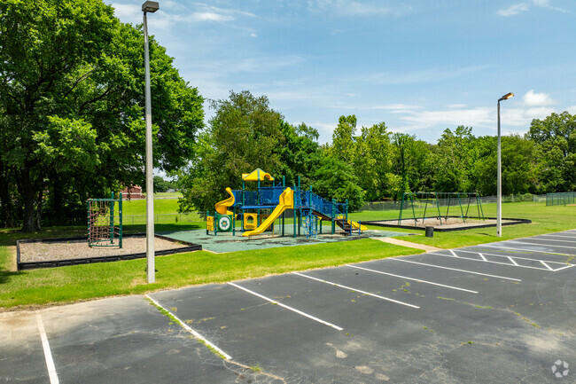 Promise Academy Spring Hill offers classes from Pre-K through 5th grade.