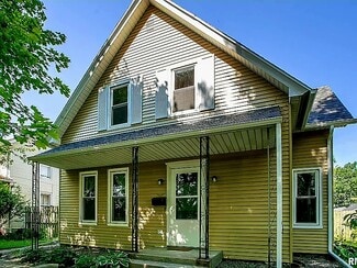 1847 10th St, Moline, IL 61265