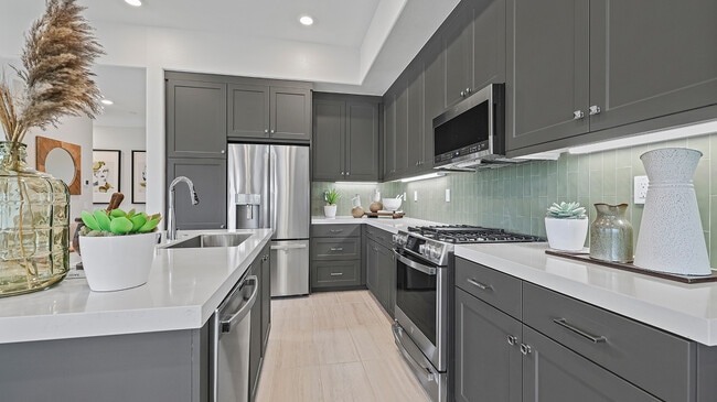 1375 Snowberry Place, Montebello, CA 90640 - photo 3