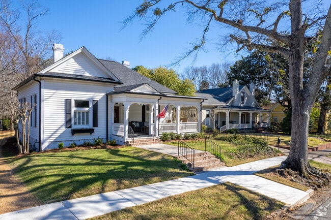 Newnan homes still have the old architecture with sidewalks and beautiful landscaping.