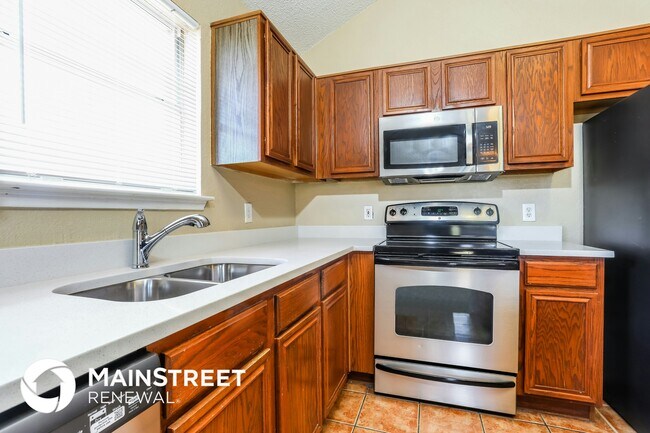 1017 Glencrest Dr, Cedar Hill, TX 75104 - photo 7