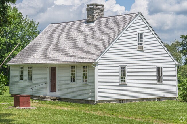The Lebanon Historical Society Museum is one of the most pleasant draws to the historic center of Lebanon.