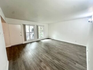 9820 Exposition Blvd, Los Angeles, CA 90034