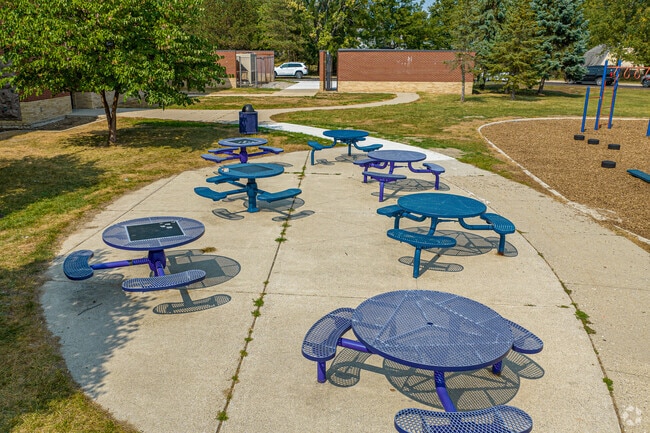 Playground outside also has lots of outdoor seating for kids to enjoy lunch in the sun.