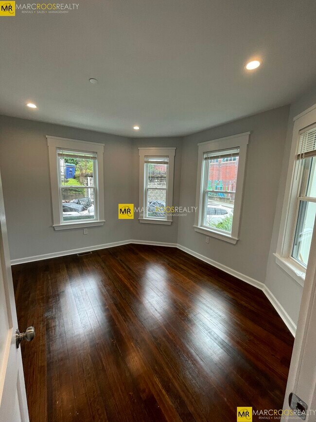 31-33 Raymond Ave unit 33-2, Somerville, MA 02144 - photo 6