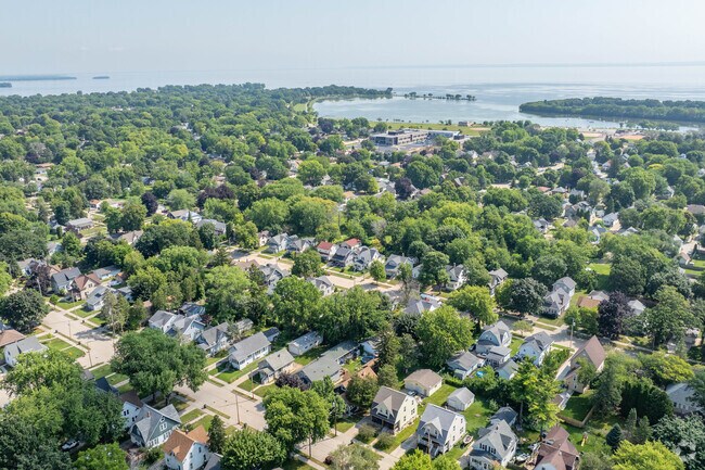 Menominee South is a neighborhood of Oshkosh, Wisconsin, that many people love to call home.