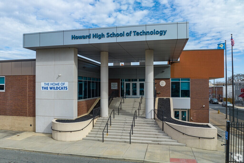 Howard High School of Technology in Downtown Wilmington Provides Hands On Experience in Multiple