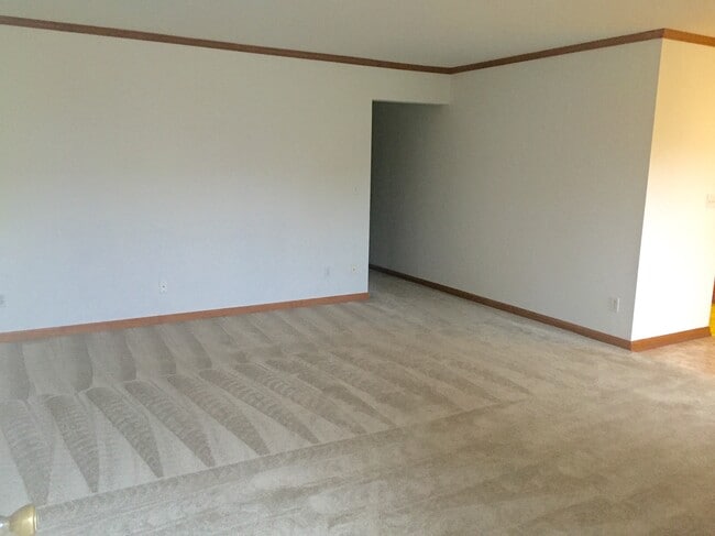 290 Lee Ct, Ferdinand, IN 47532 - photo 3